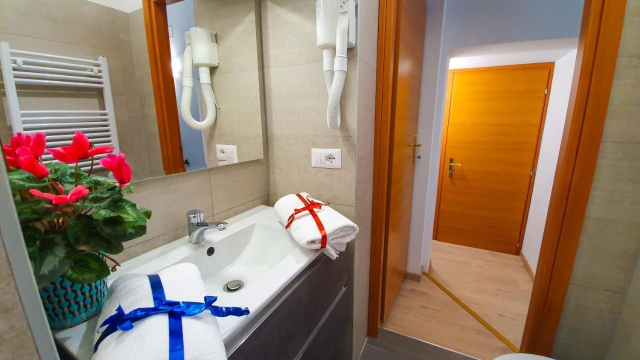 فندق A Casa Simpatia - A Richiesta Parcheggio Gratuito ! روما المظهر الخارجي الصورة