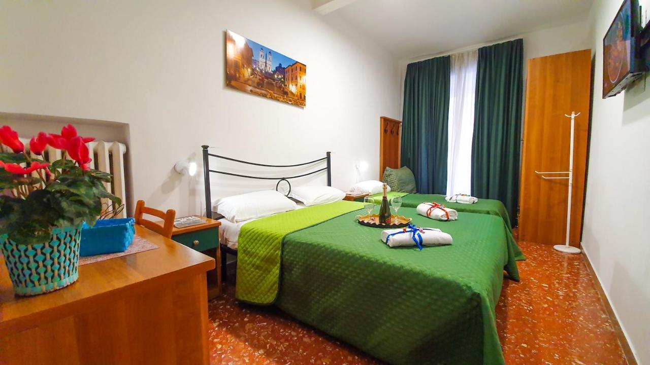 فندق A Casa Simpatia - A Richiesta Parcheggio Gratuito ! روما المظهر الخارجي الصورة