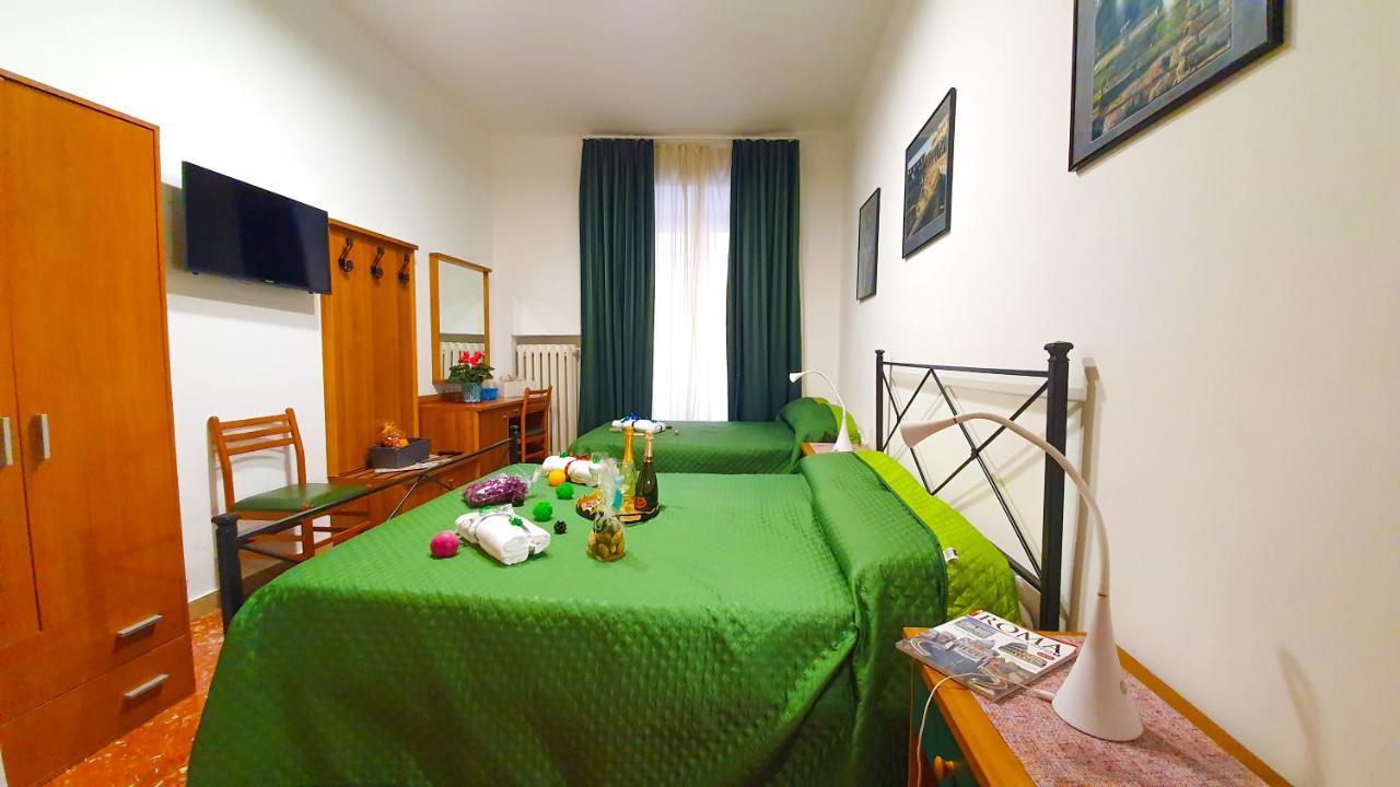 فندق A Casa Simpatia - A Richiesta Parcheggio Gratuito ! روما المظهر الخارجي الصورة